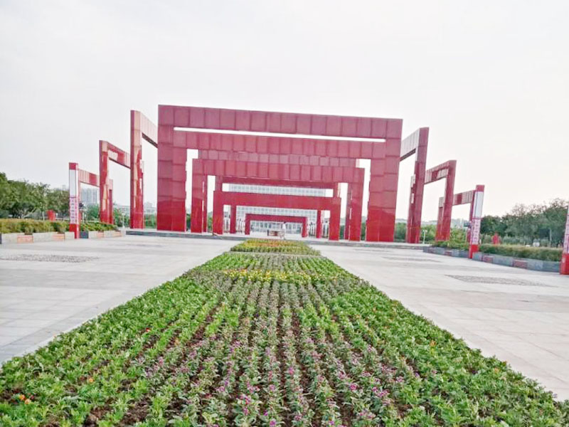 信阳市百花园区域草花种植工程